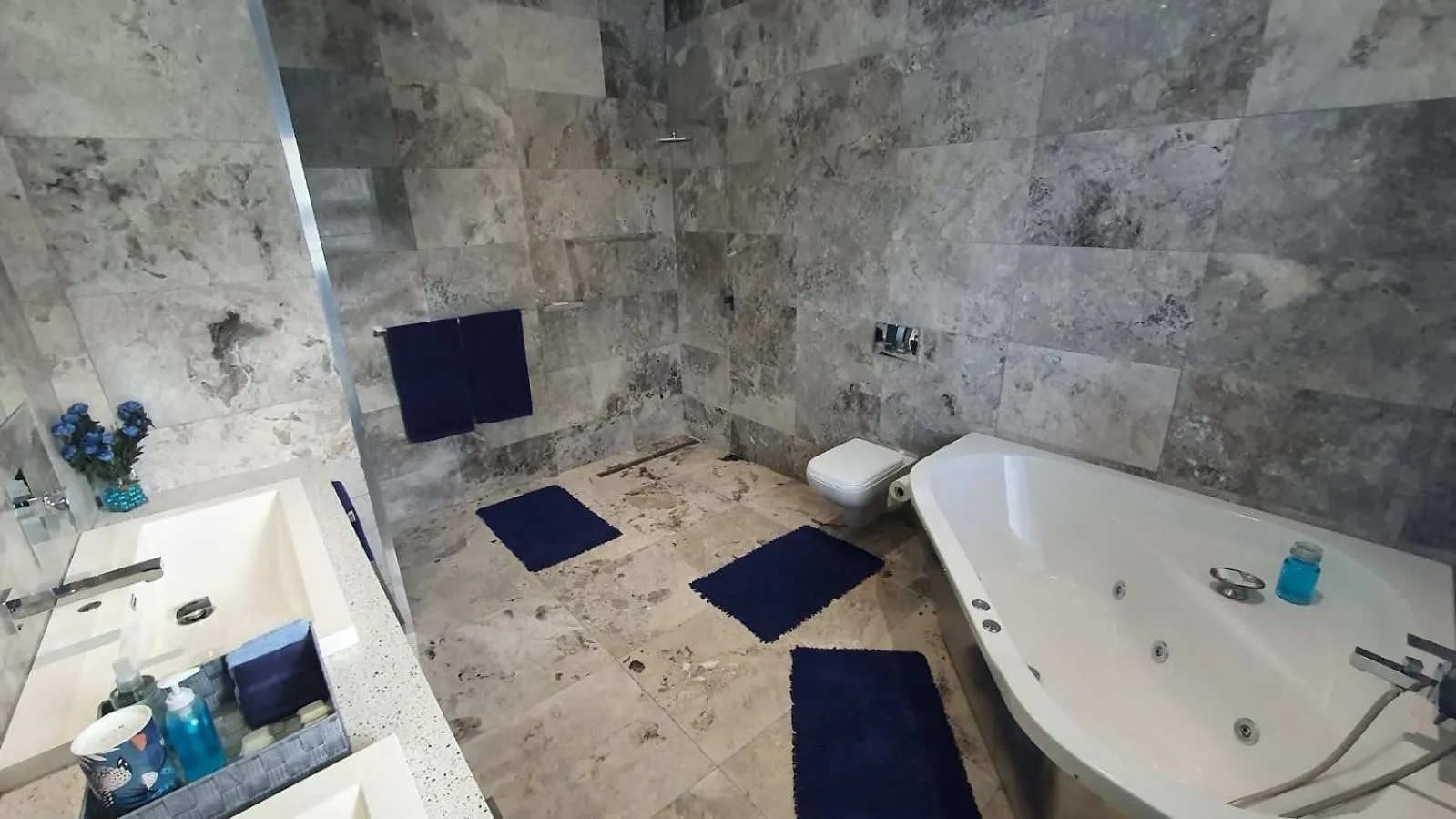 Villa Marble Blue Kapstadt